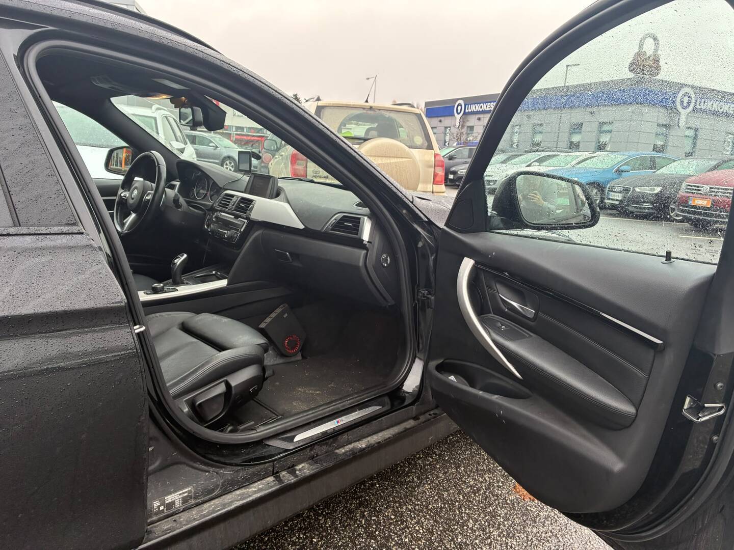 BMW 320 2019