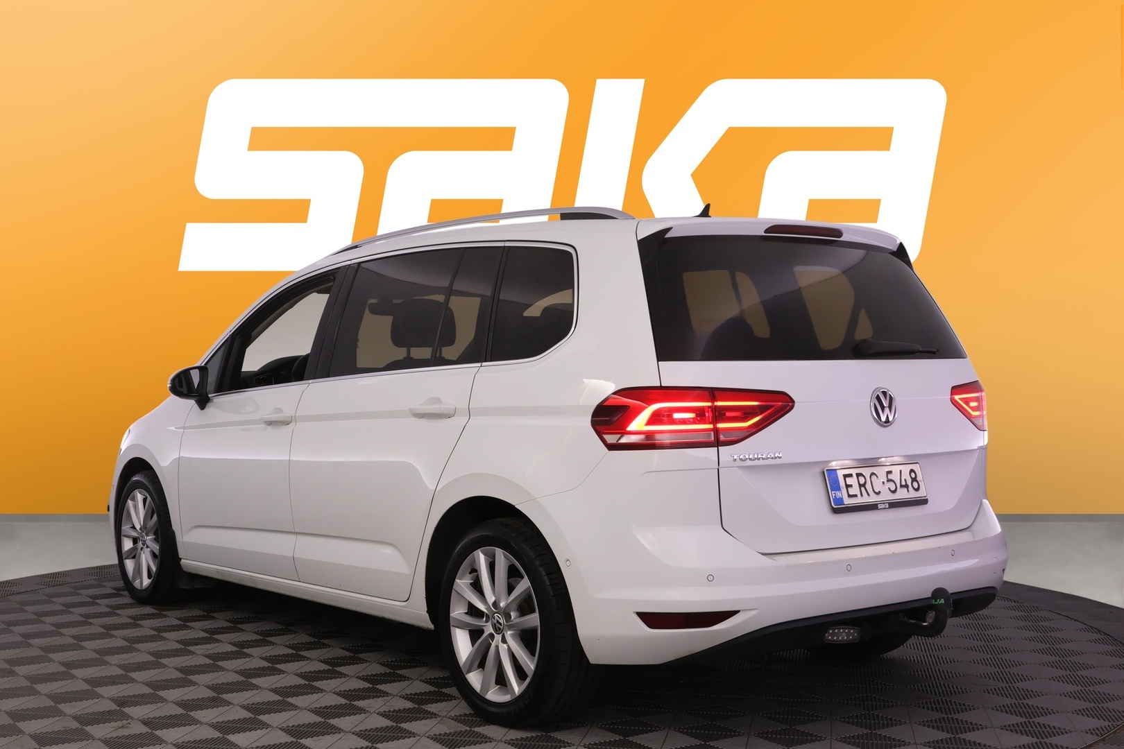 VOLKSWAGEN Touran 2019