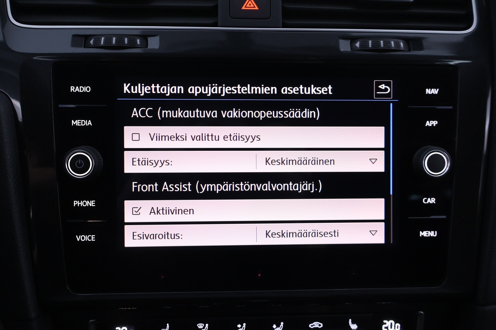 VOLKSWAGEN Golf 2020