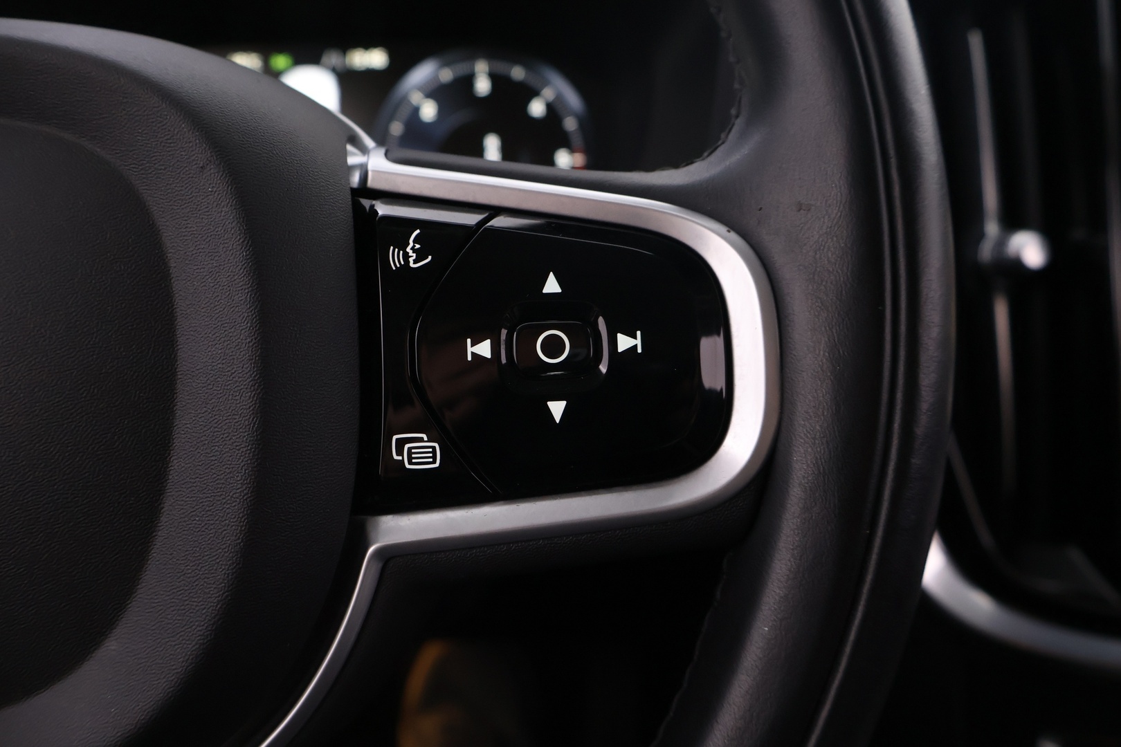 VOLVO V60 Cross Country 2021