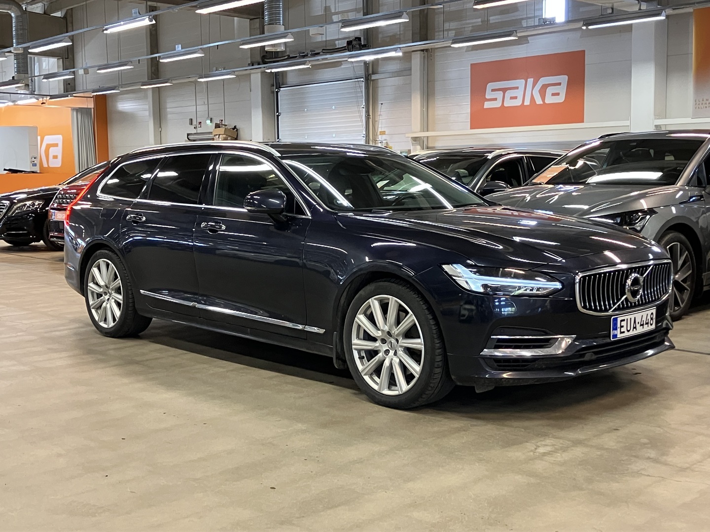 VOLVO V90 2019