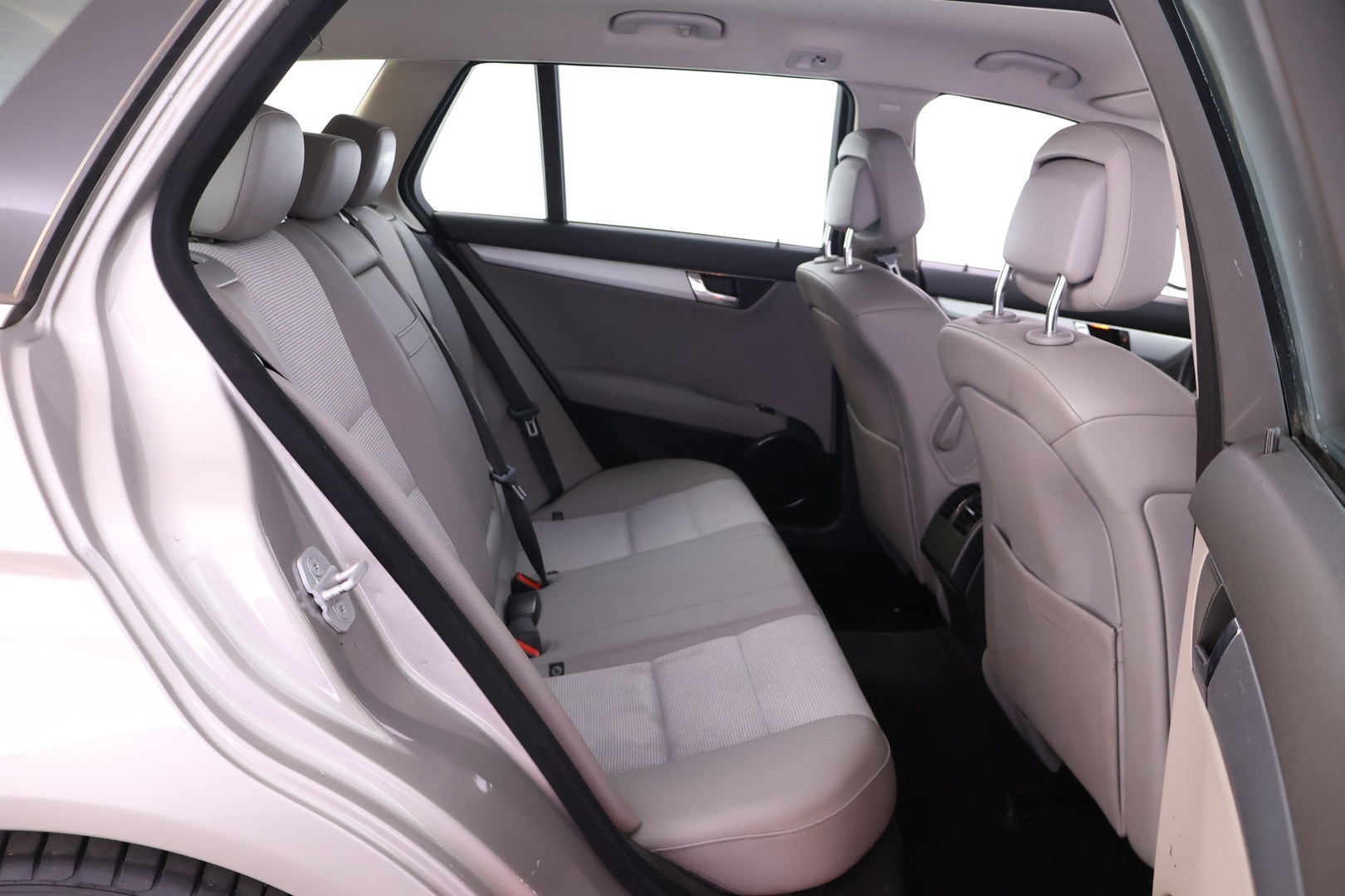 MERCEDES-BENZ C 2008