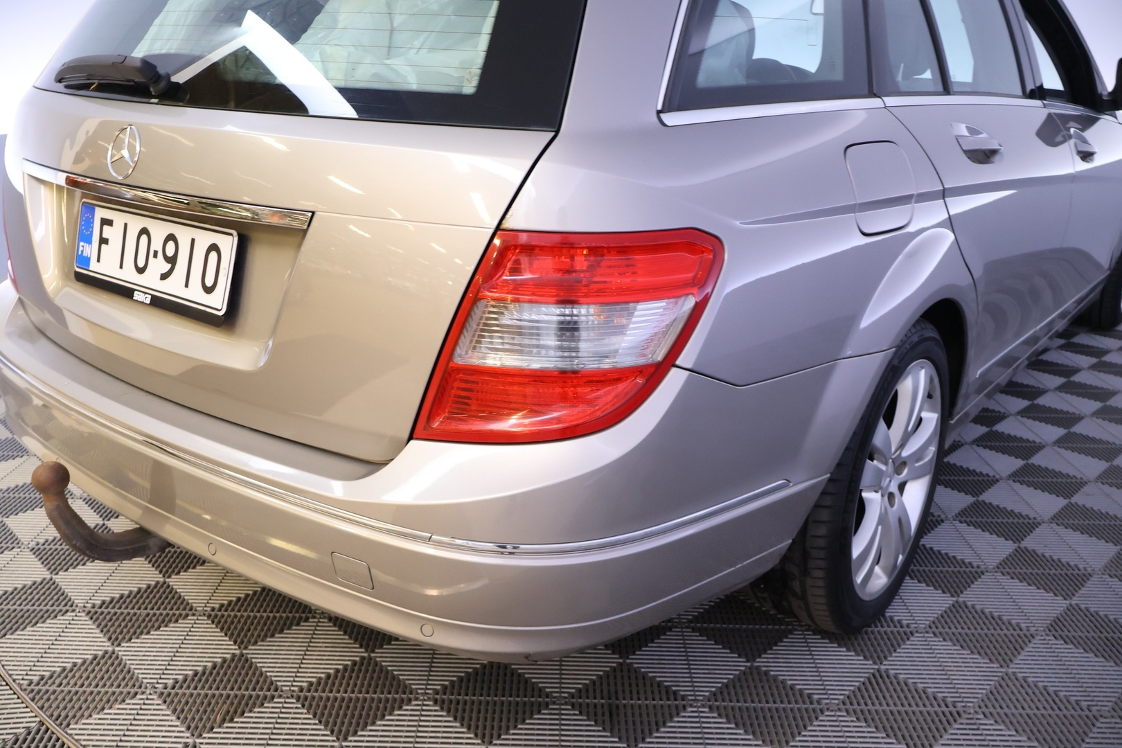 MERCEDES-BENZ C 2008