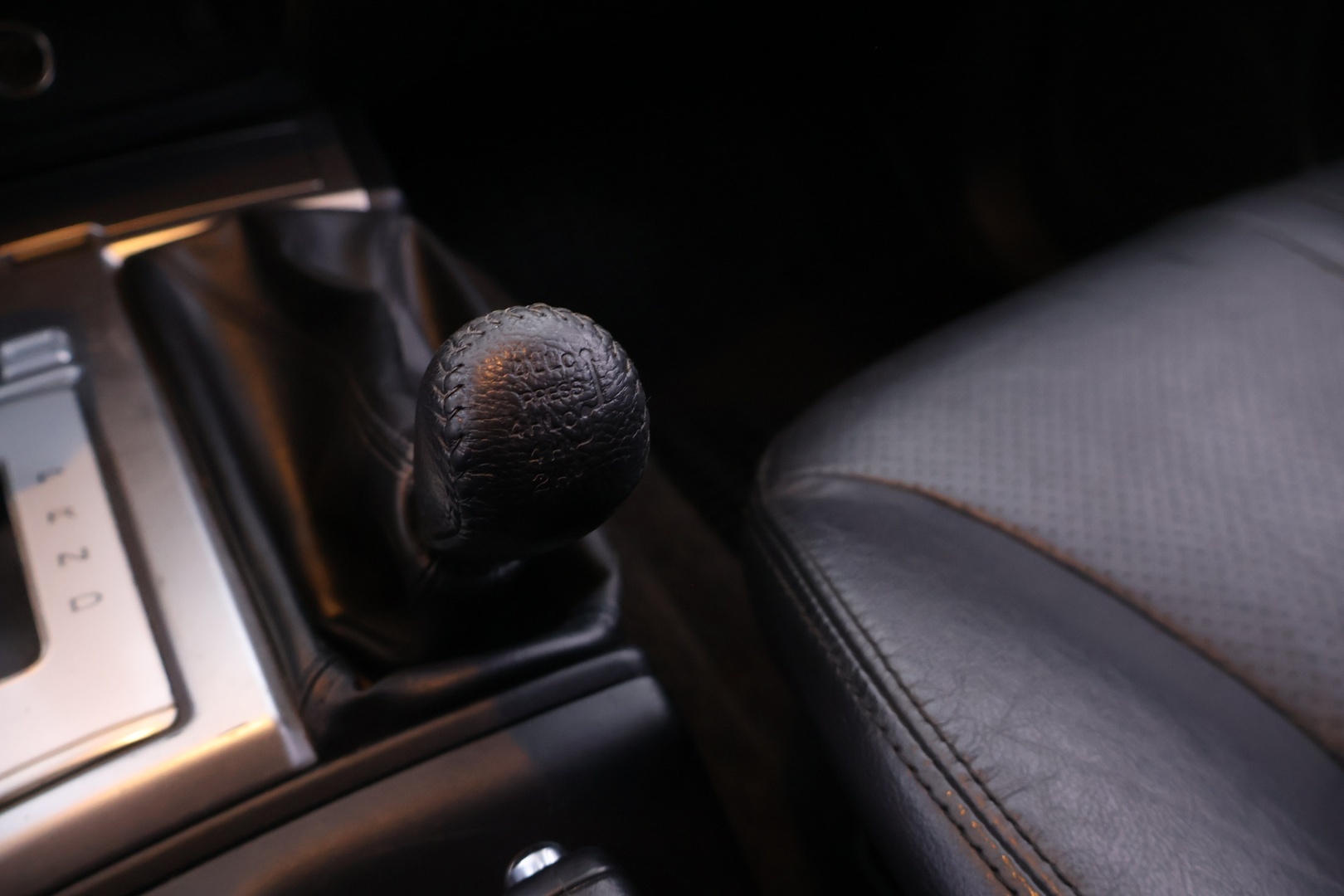 MITSUBISHI L200 2014