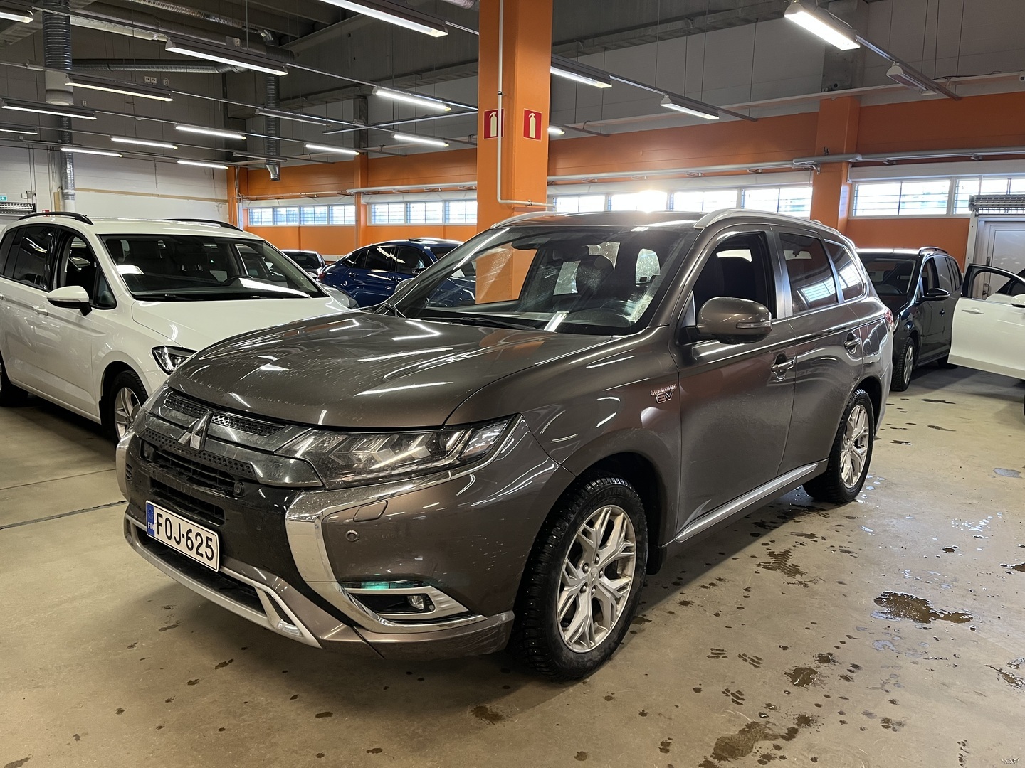 MITSUBISHI Outlander PHEV 2021
