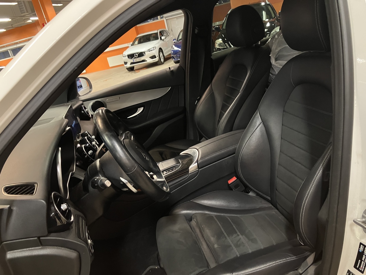 MERCEDES-BENZ GLC 2021