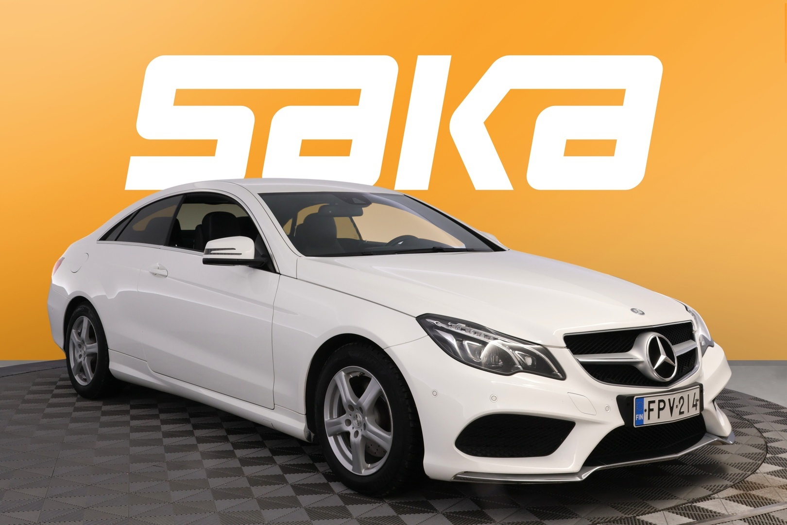 MERCEDES-BENZ E 2014