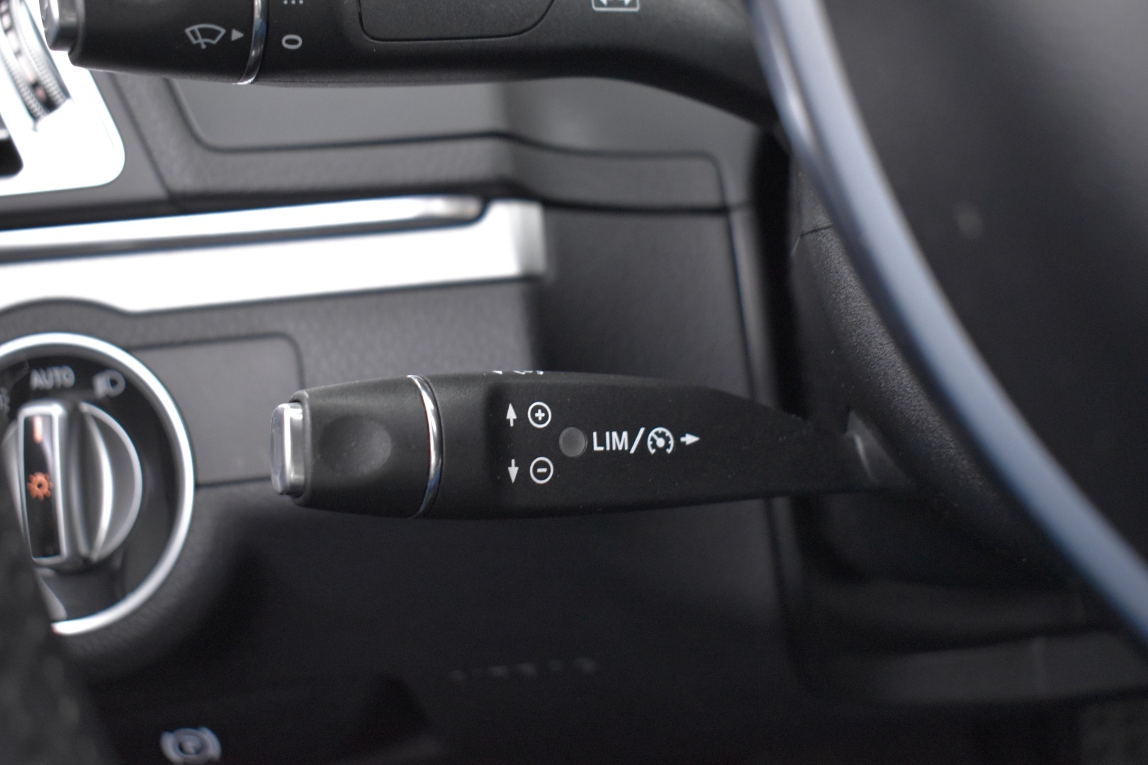 MERCEDES-BENZ E 2014