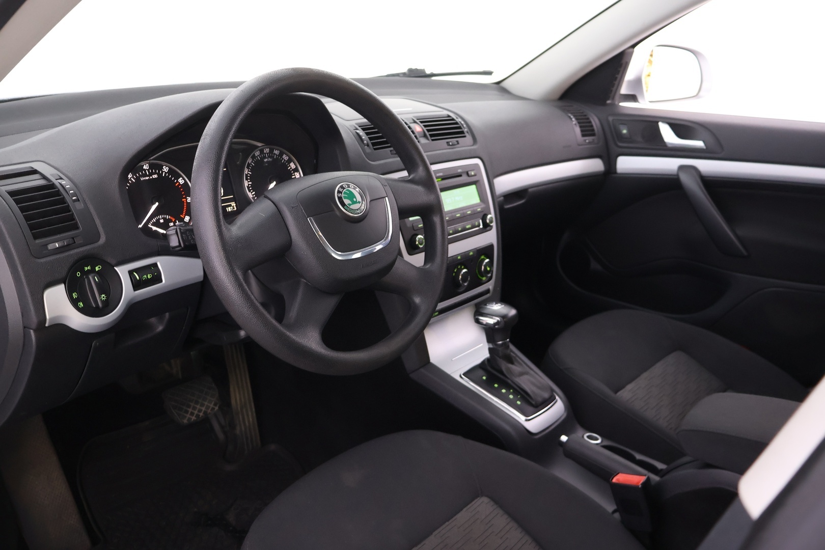 SKODA Octavia 2011