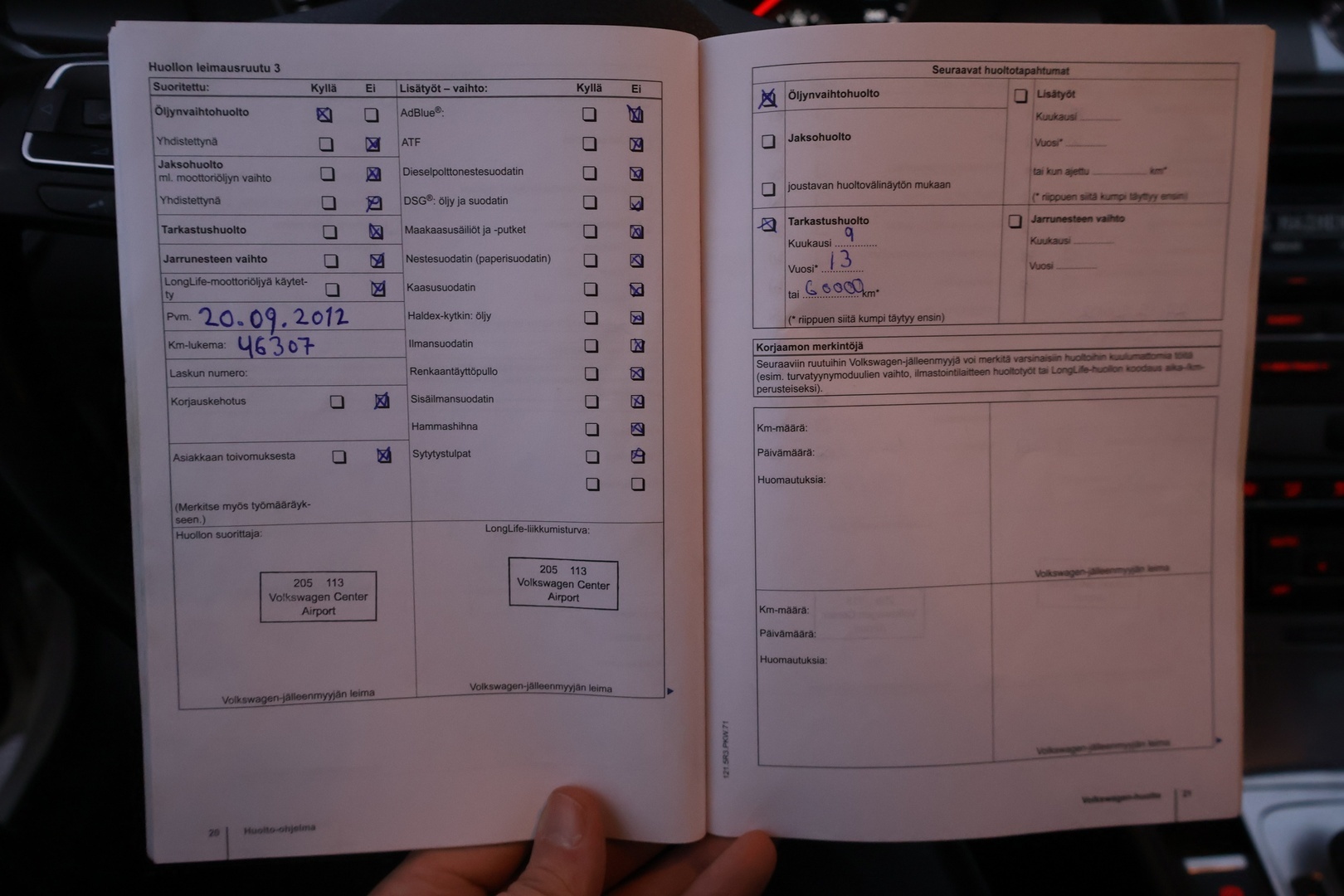 VOLKSWAGEN Passat 2011