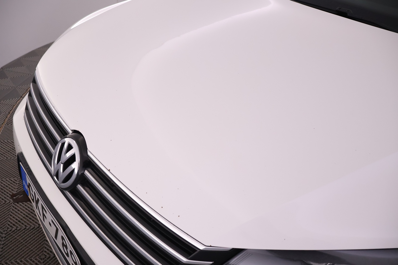 VOLKSWAGEN Passat 2011