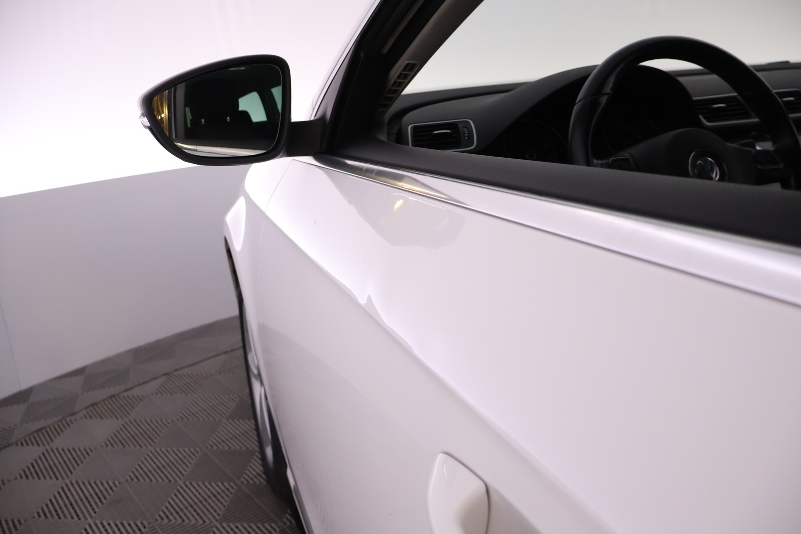 VOLKSWAGEN Passat 2011