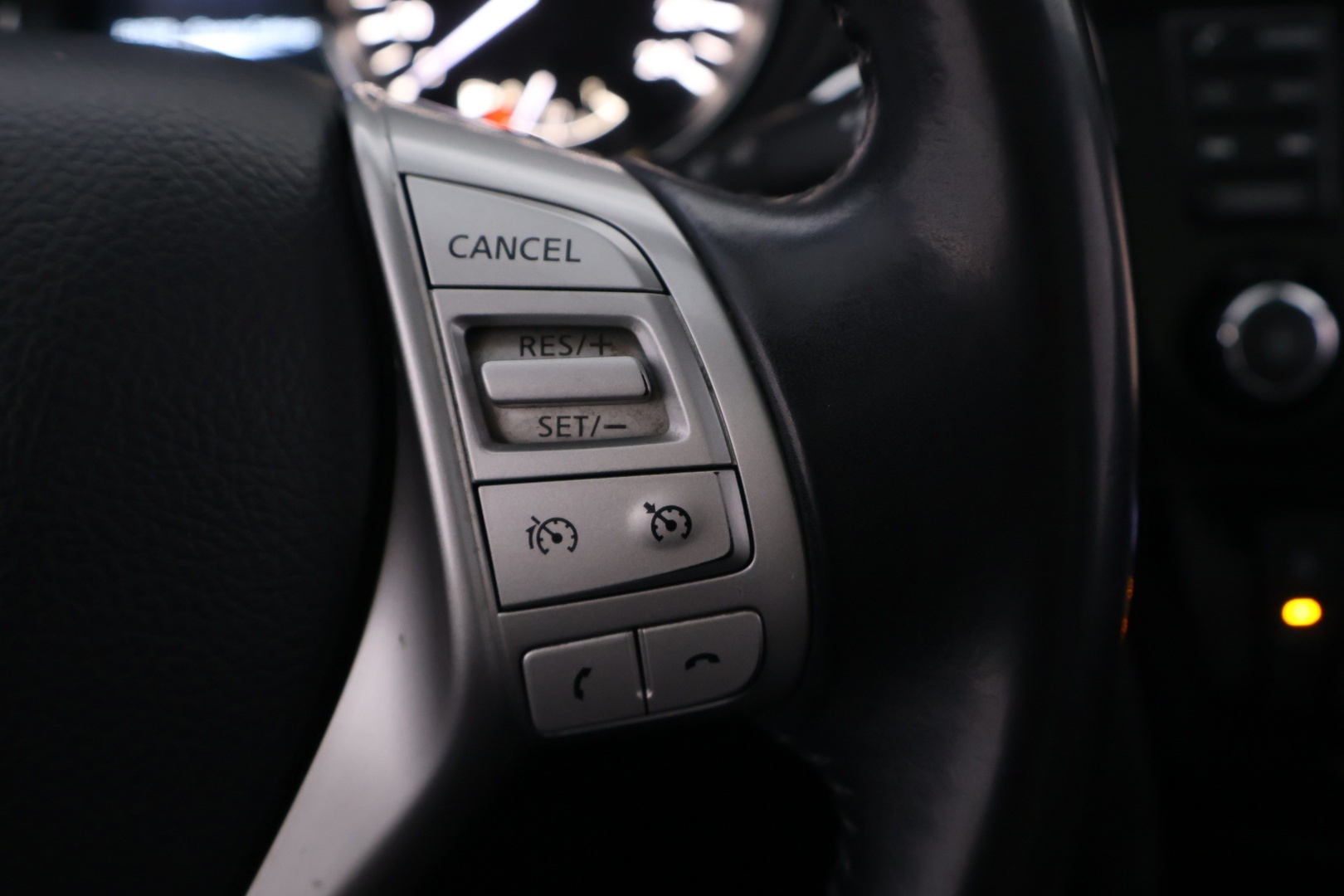 NISSAN Qashqai 2016