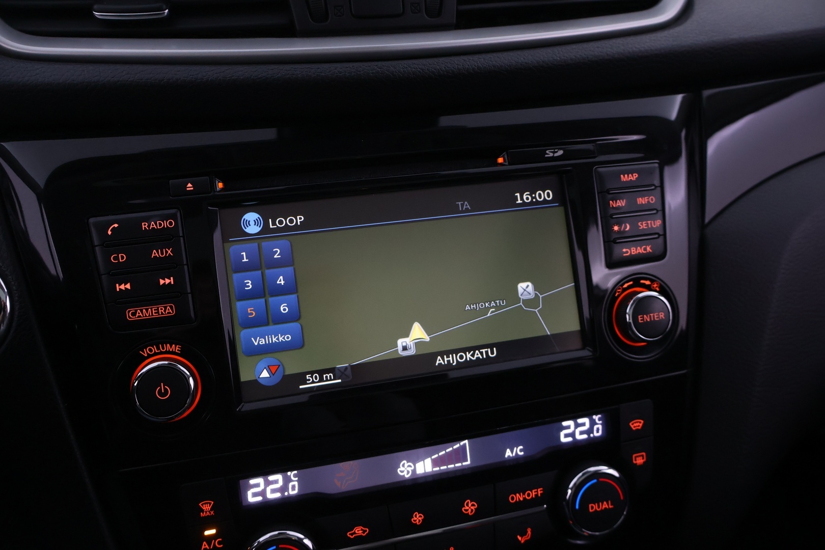 NISSAN Qashqai 2016