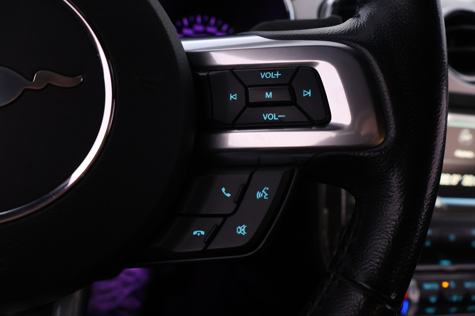 FORD Mustang 2016