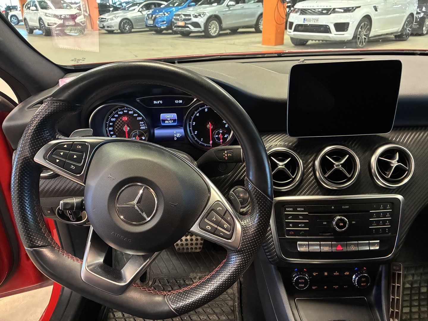 MERCEDES-BENZ A 2018