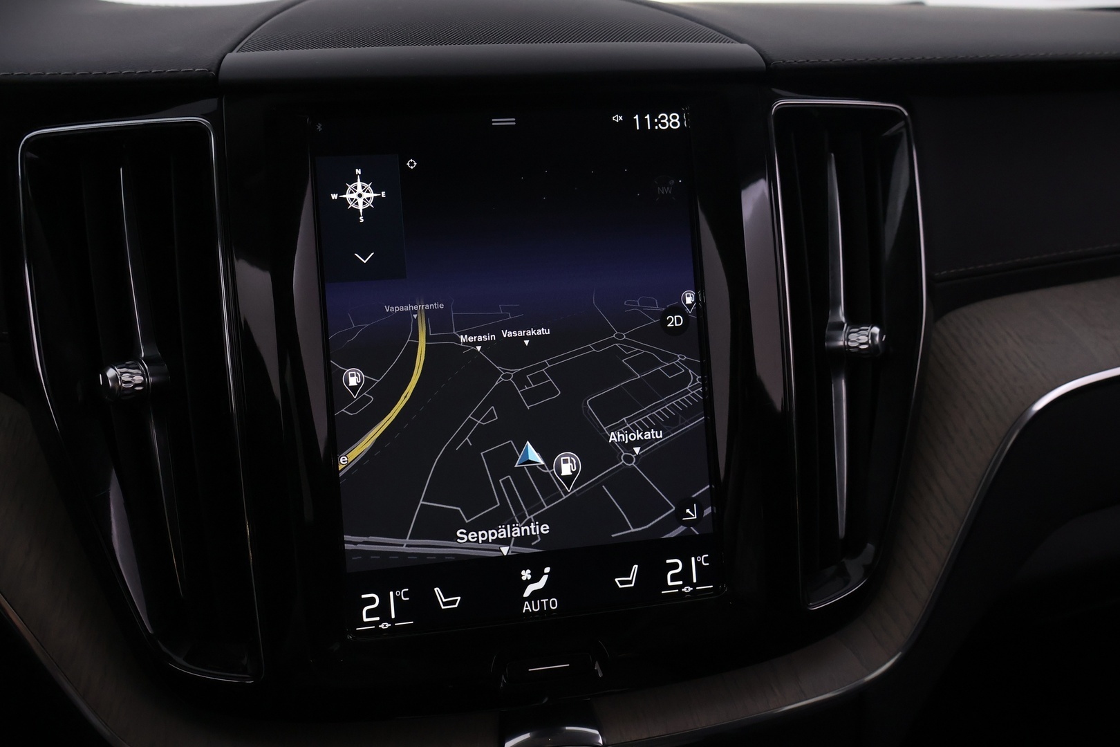 VOLVO XC60 2019