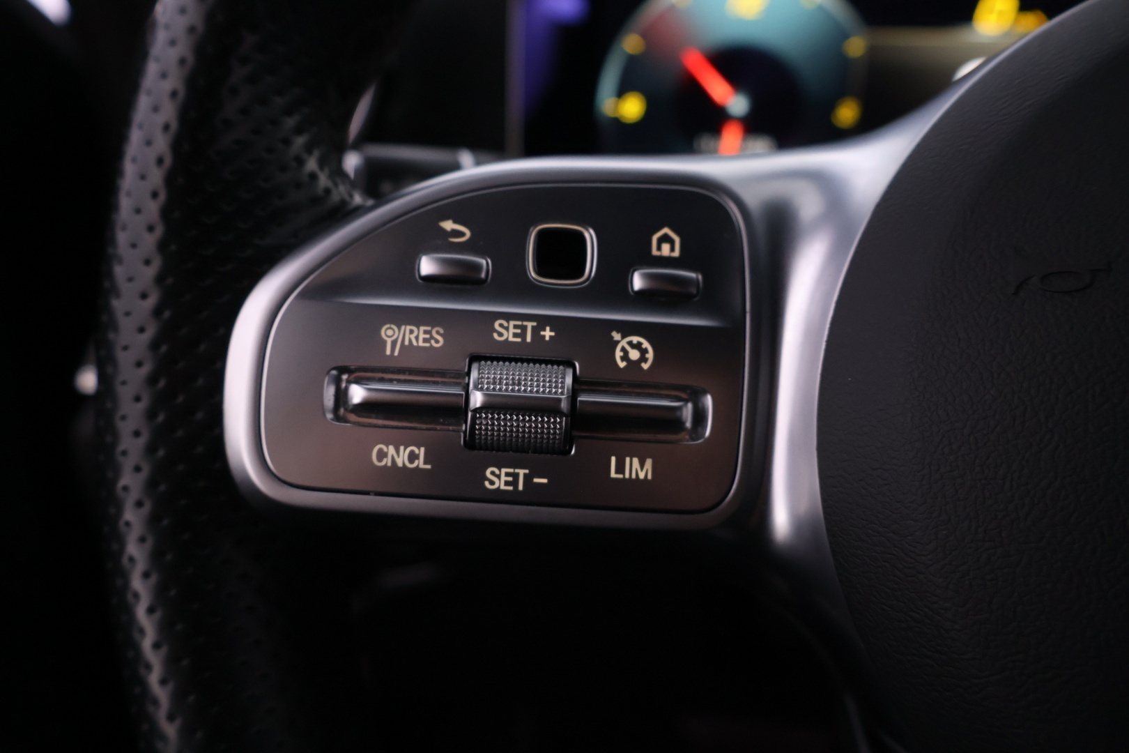 MERCEDES-BENZ CLS 2021