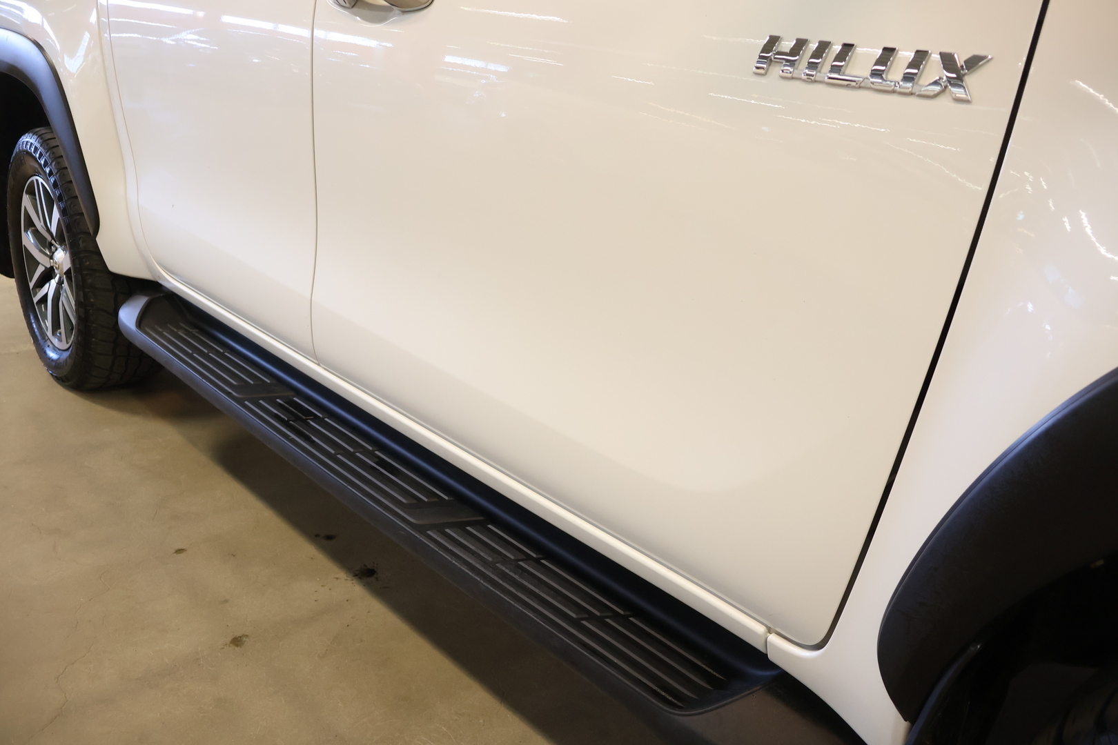 TOYOTA Hilux 2018
