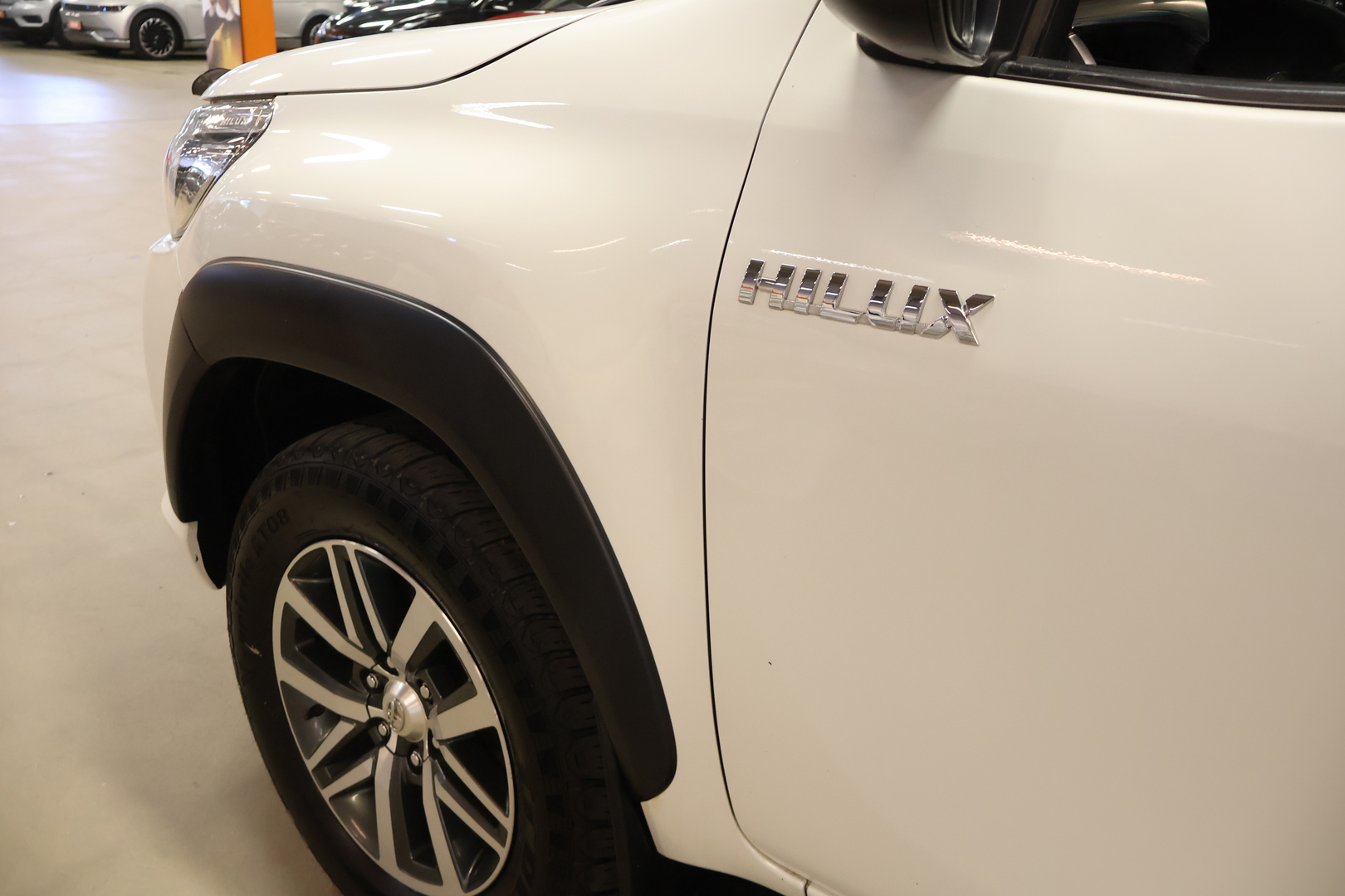 TOYOTA Hilux 2018