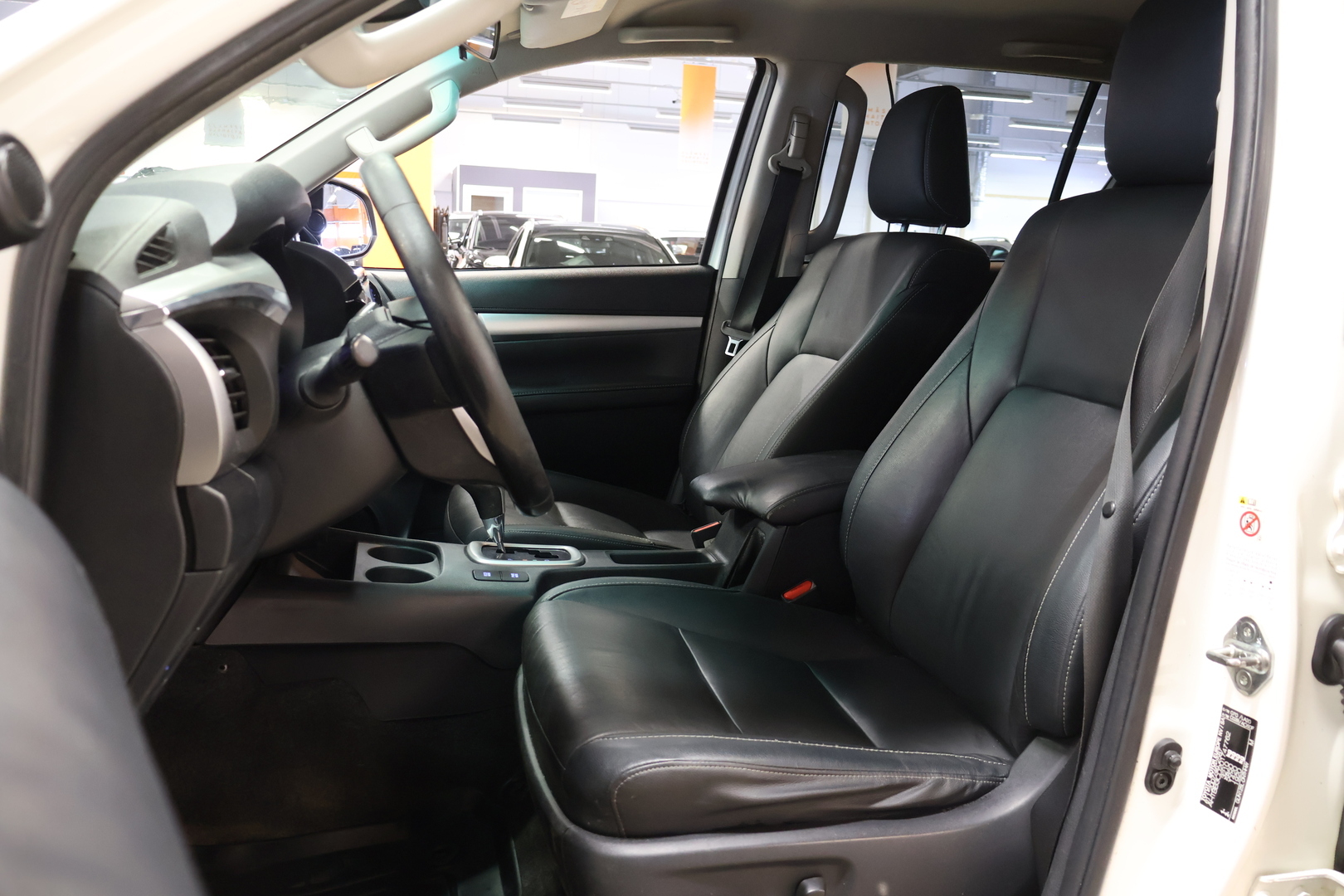 TOYOTA Hilux 2018