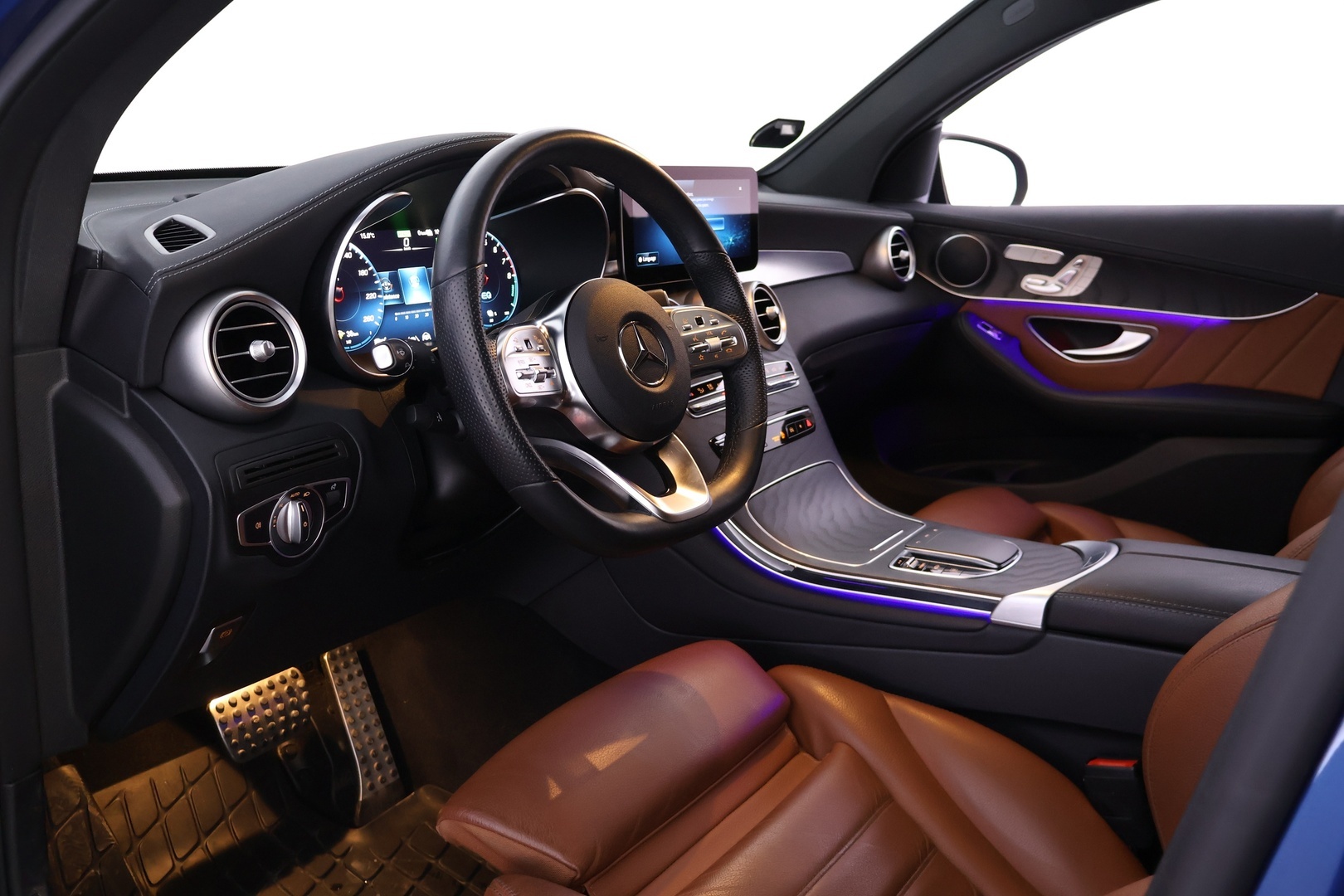 MERCEDES-BENZ GLC 2022