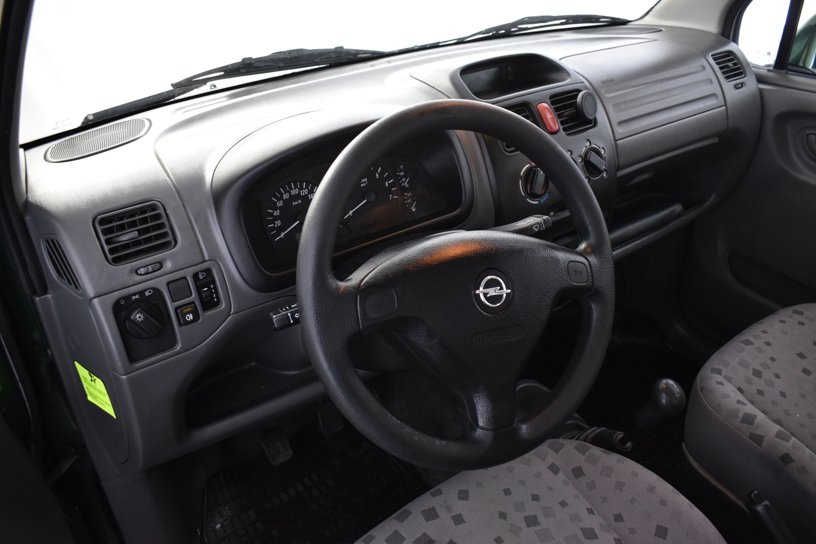 OPEL Agila 2001