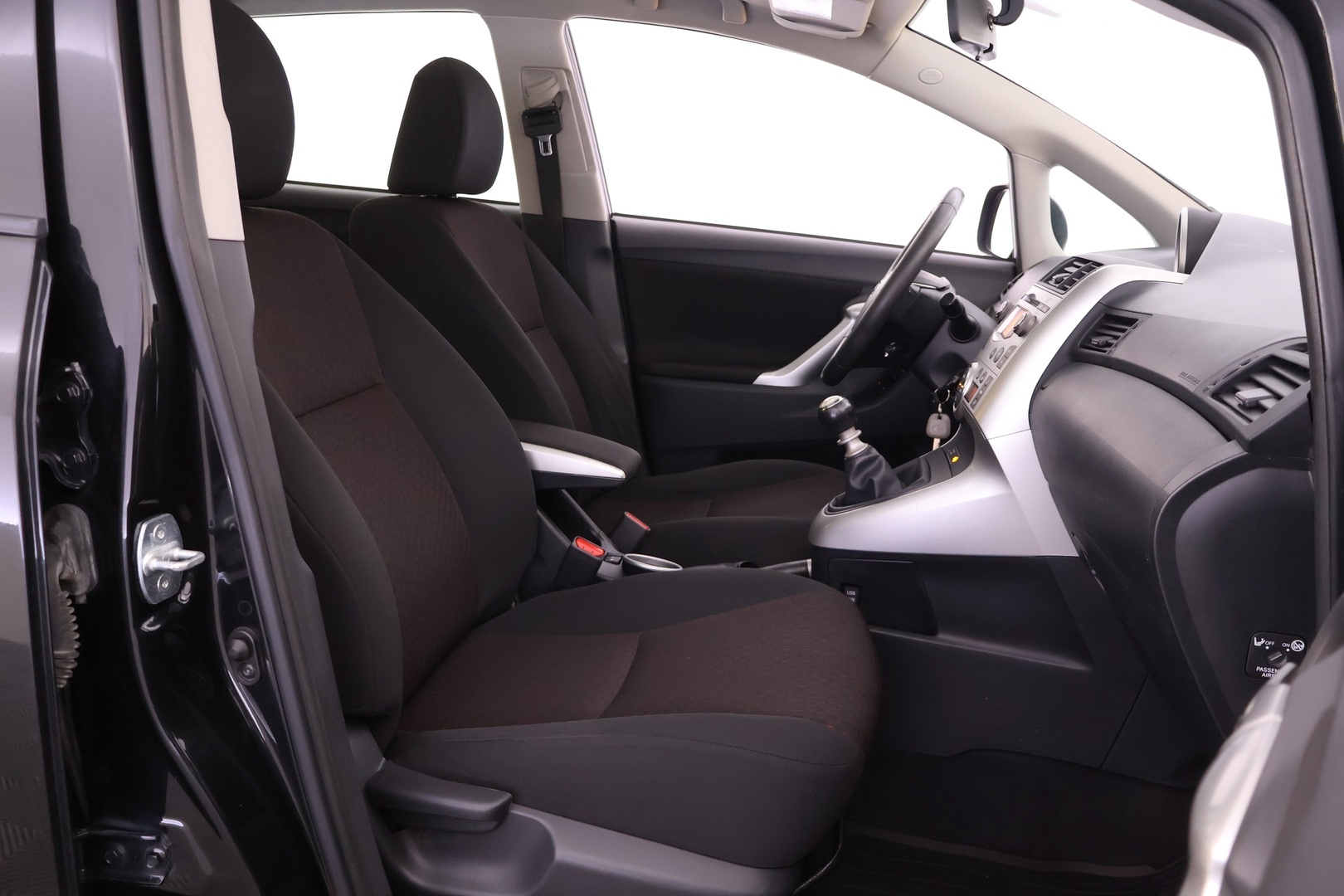 TOYOTA Verso 2011