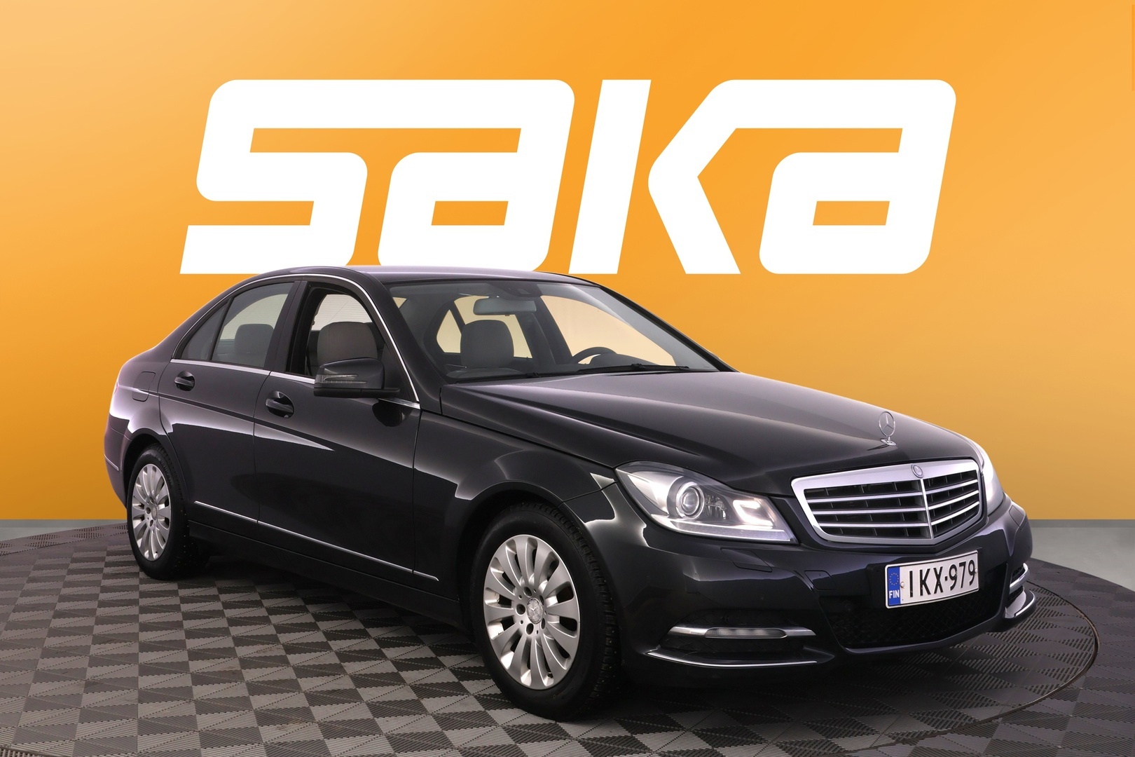 MERCEDES-BENZ C 2013