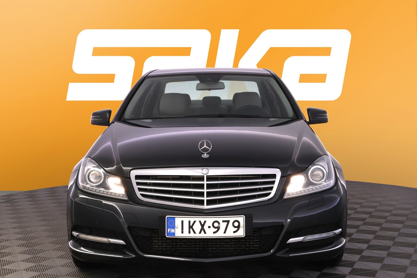 MERCEDES-BENZ C 2013