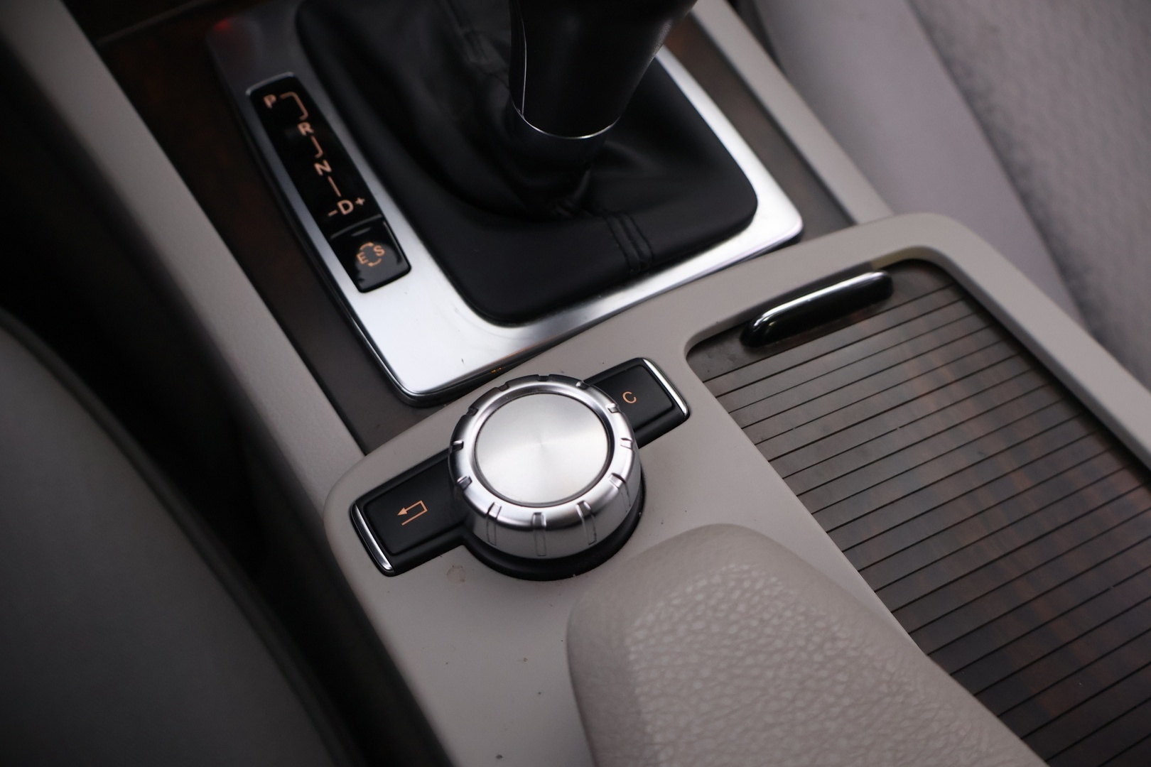 MERCEDES-BENZ C 2013