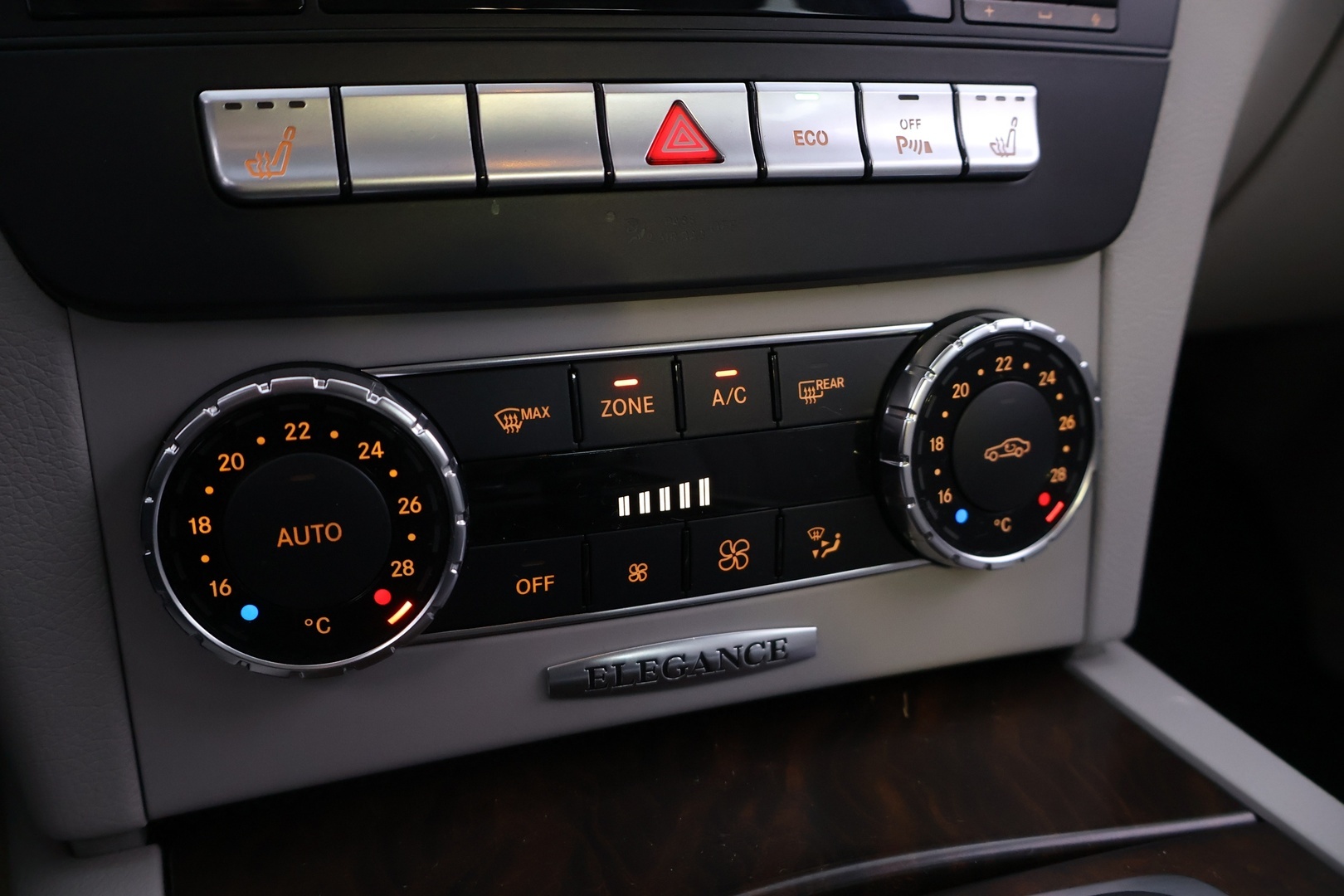 MERCEDES-BENZ C 2013