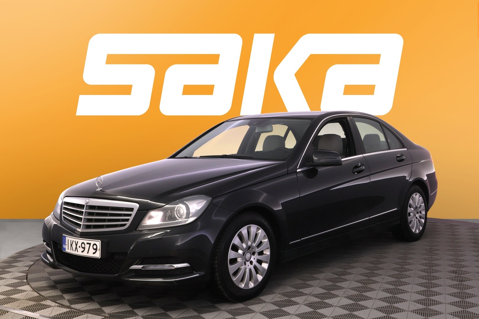 MERCEDES-BENZ C 2013