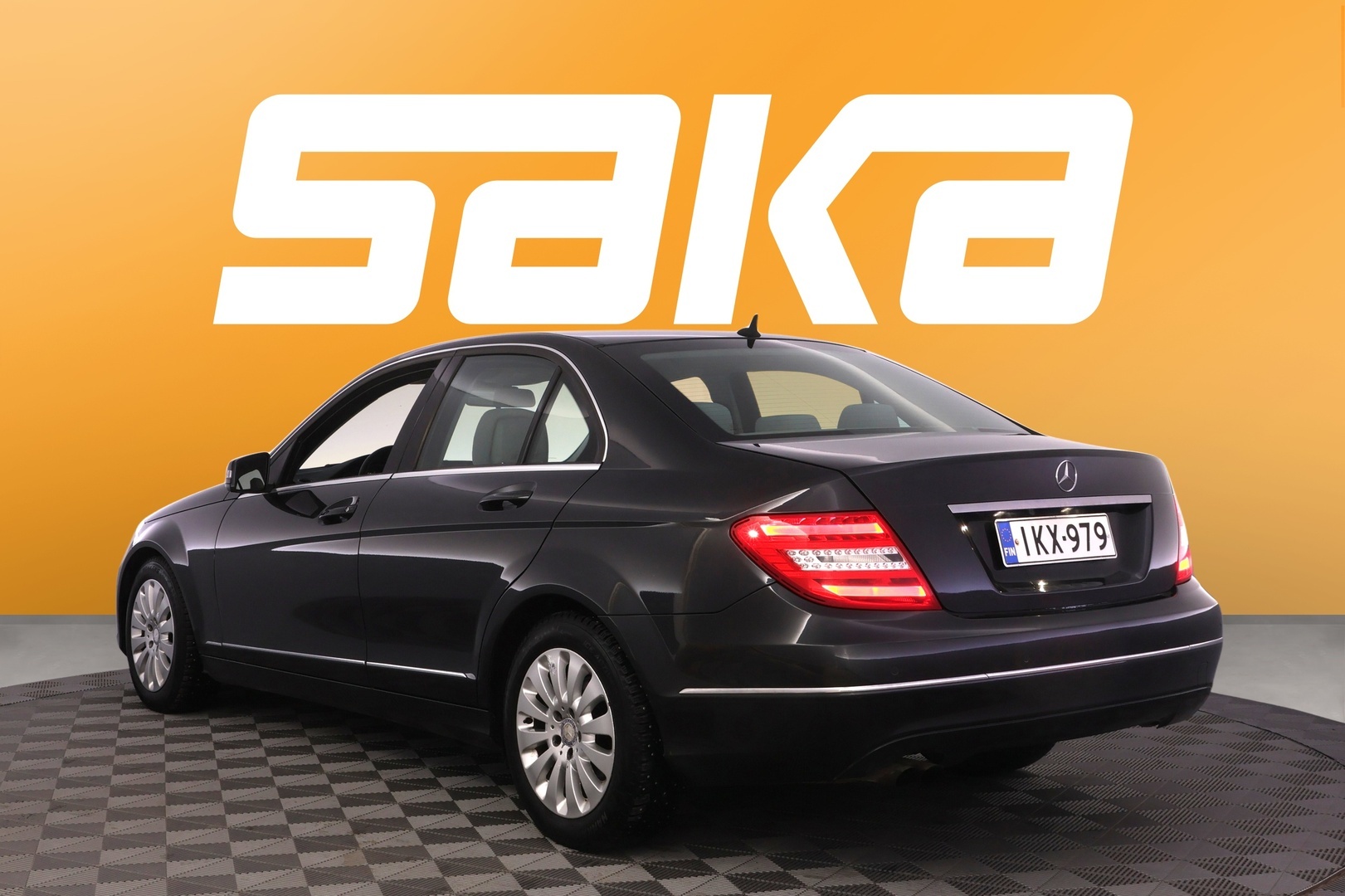 MERCEDES-BENZ C 2013