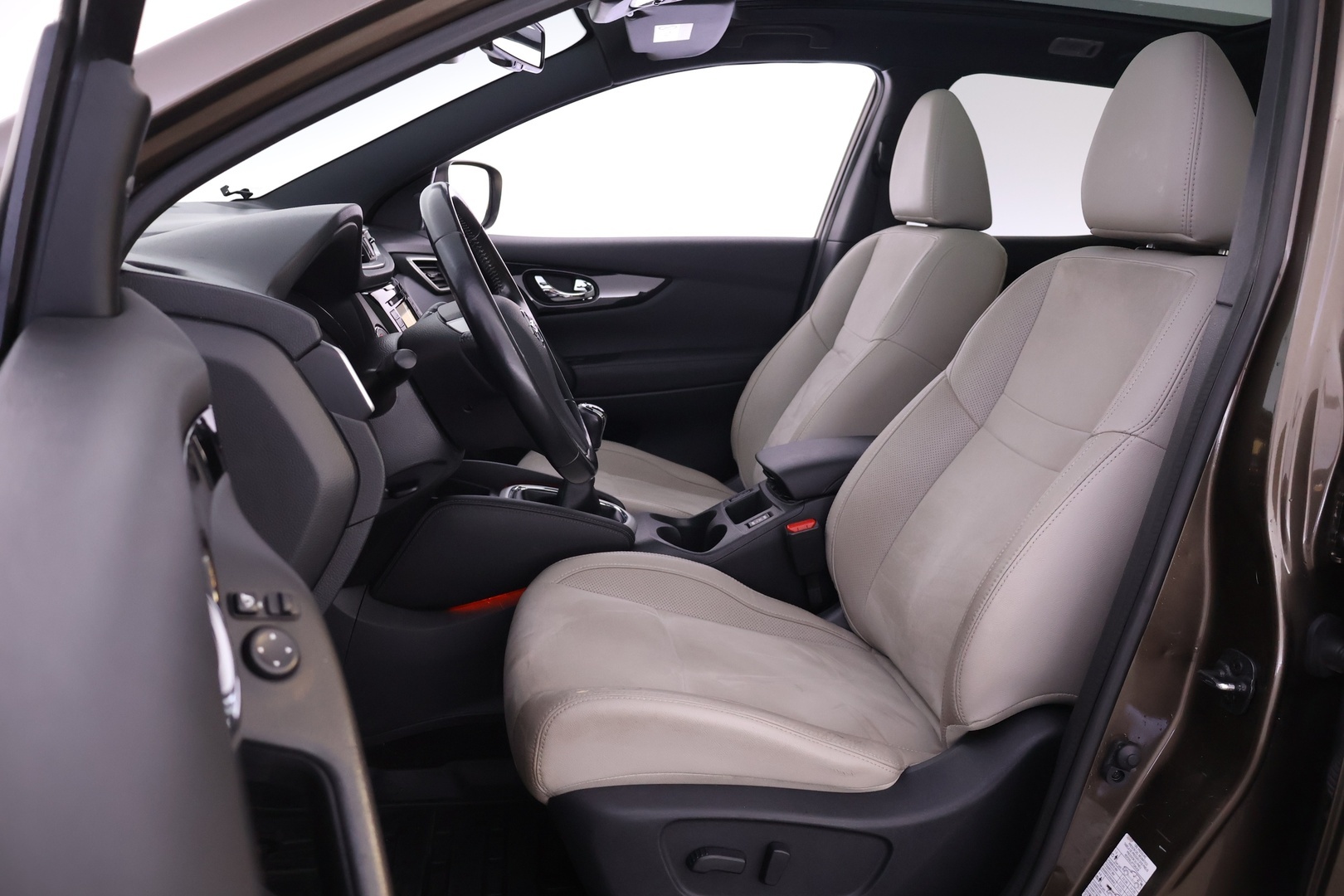 NISSAN Qashqai 2014