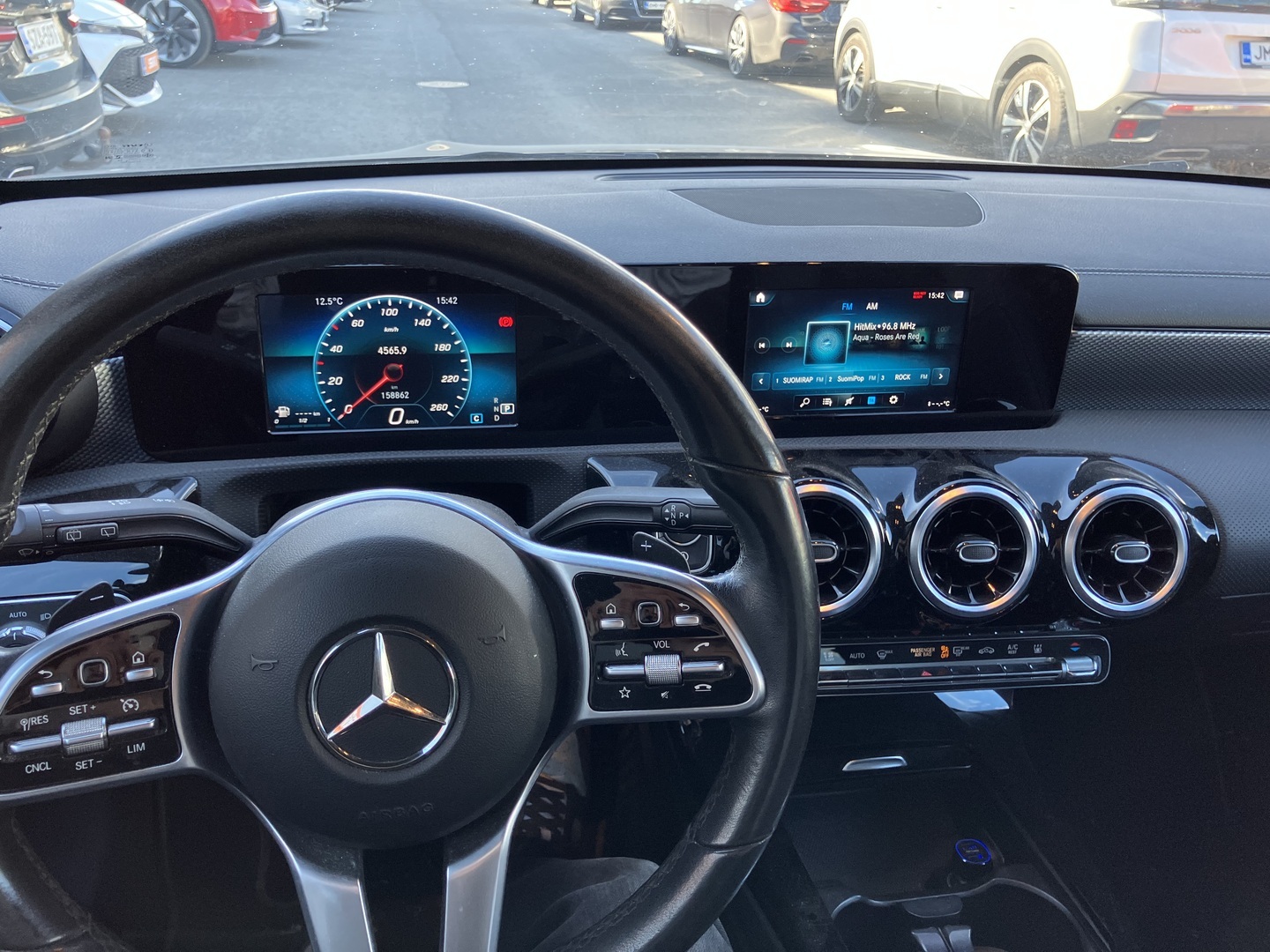 MERCEDES-BENZ CLA 2019