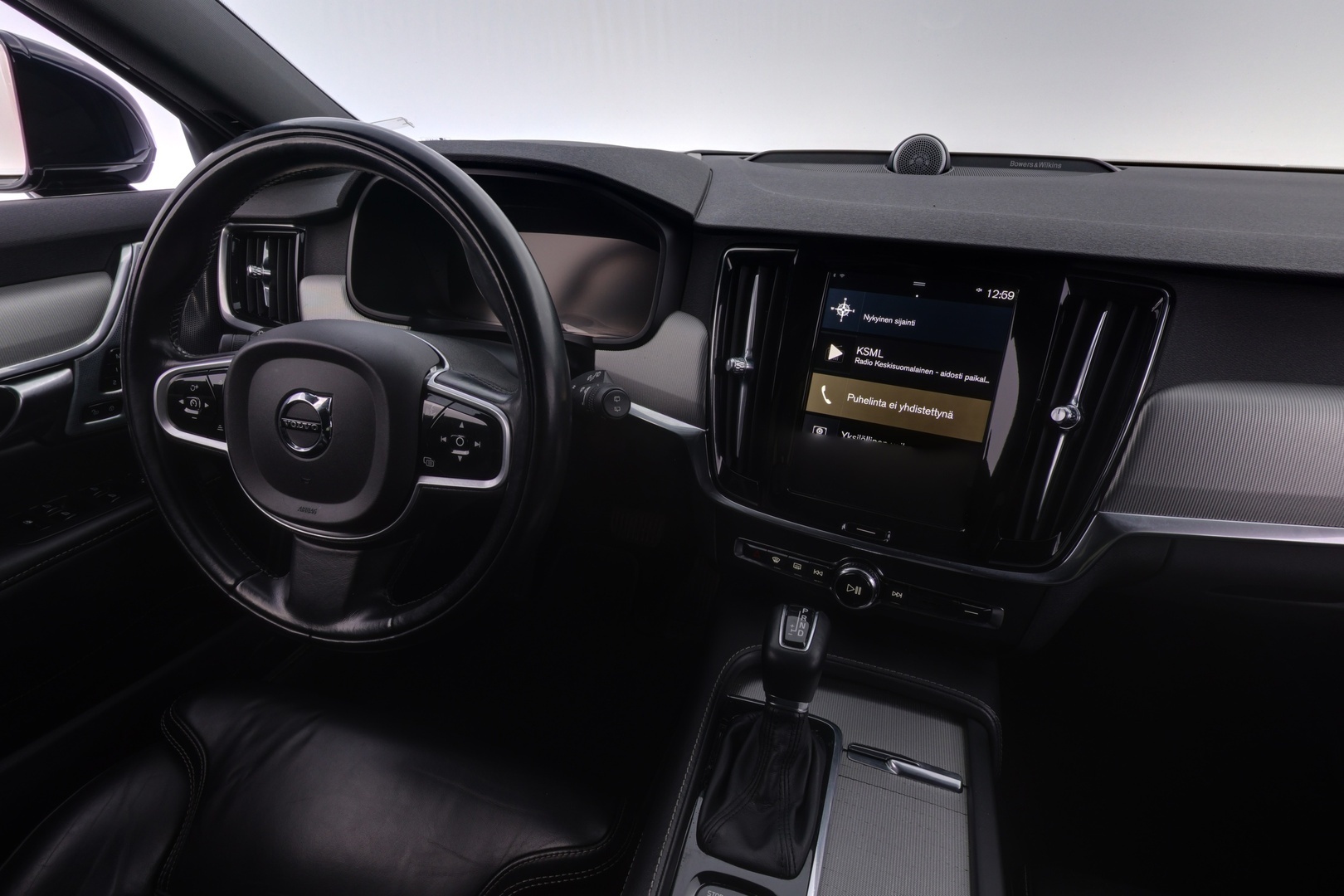 VOLVO V90 2017