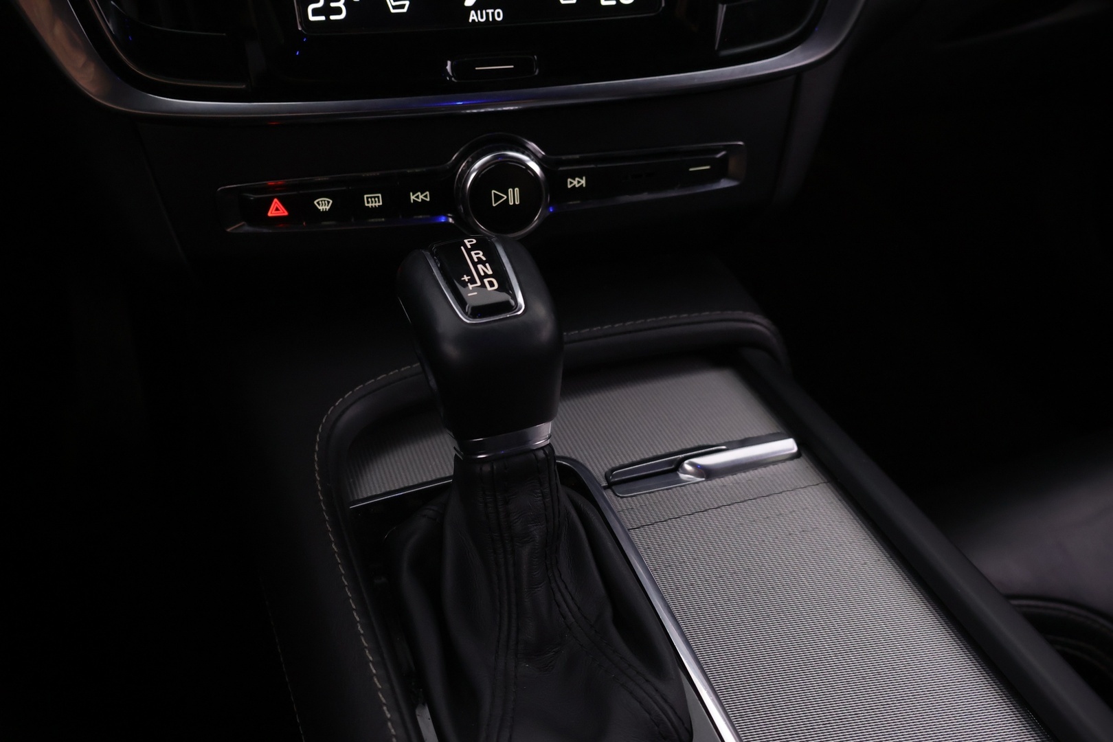 VOLVO V90 2017