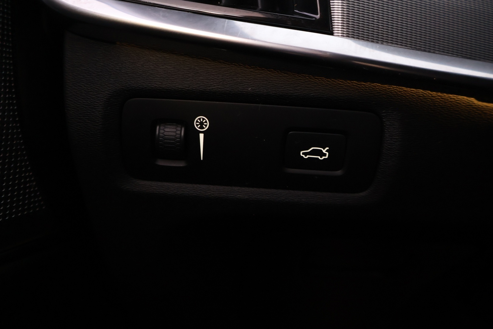 VOLVO V90 2017