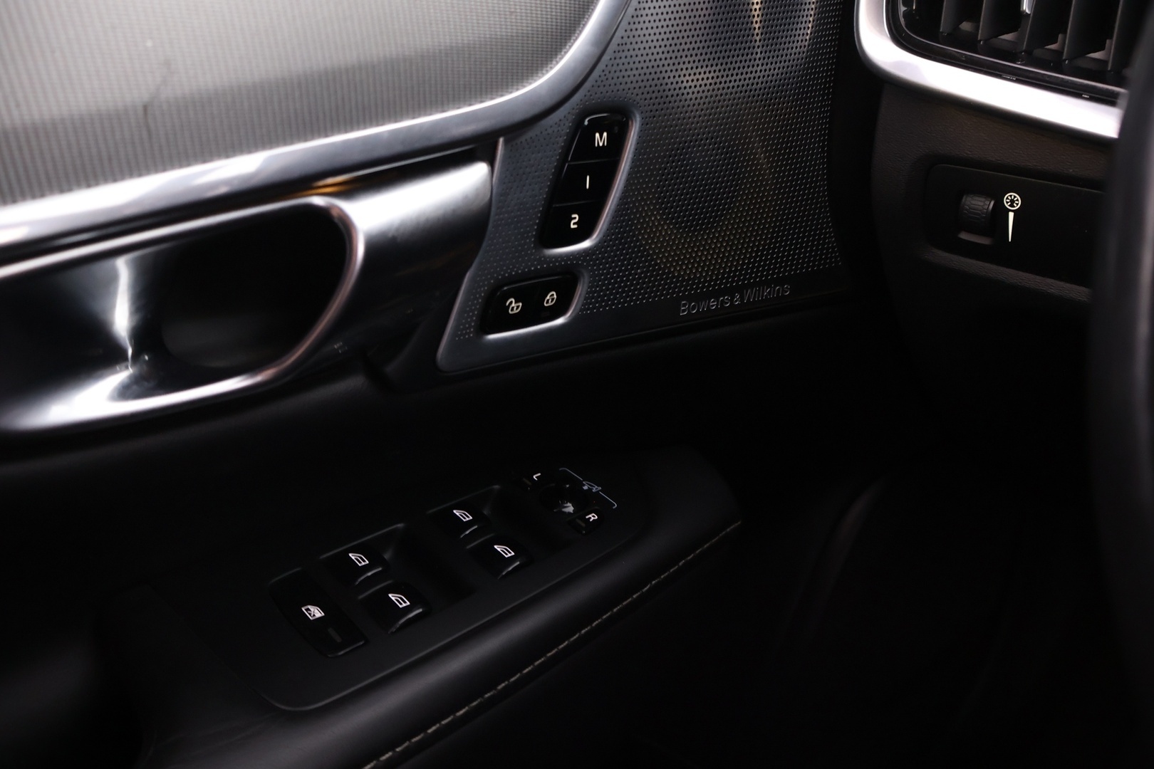 VOLVO V90 2017