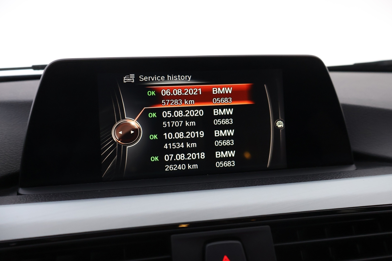 BMW 330 2016