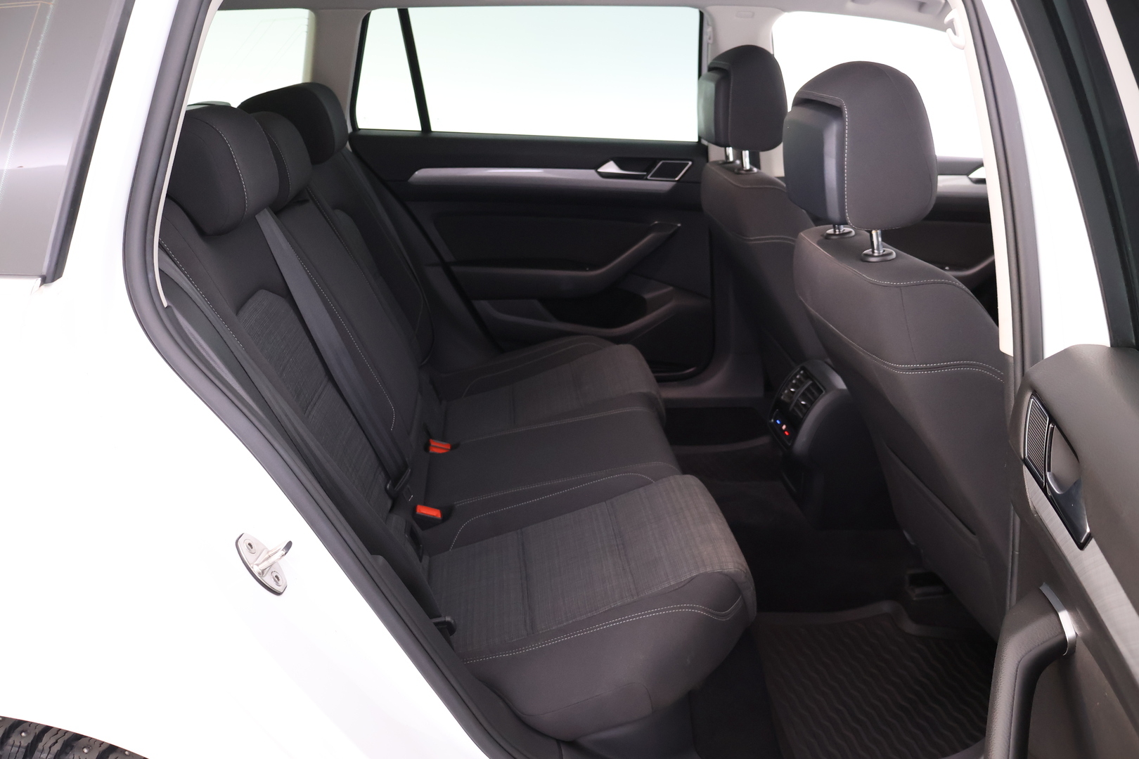 VOLKSWAGEN Passat 2020