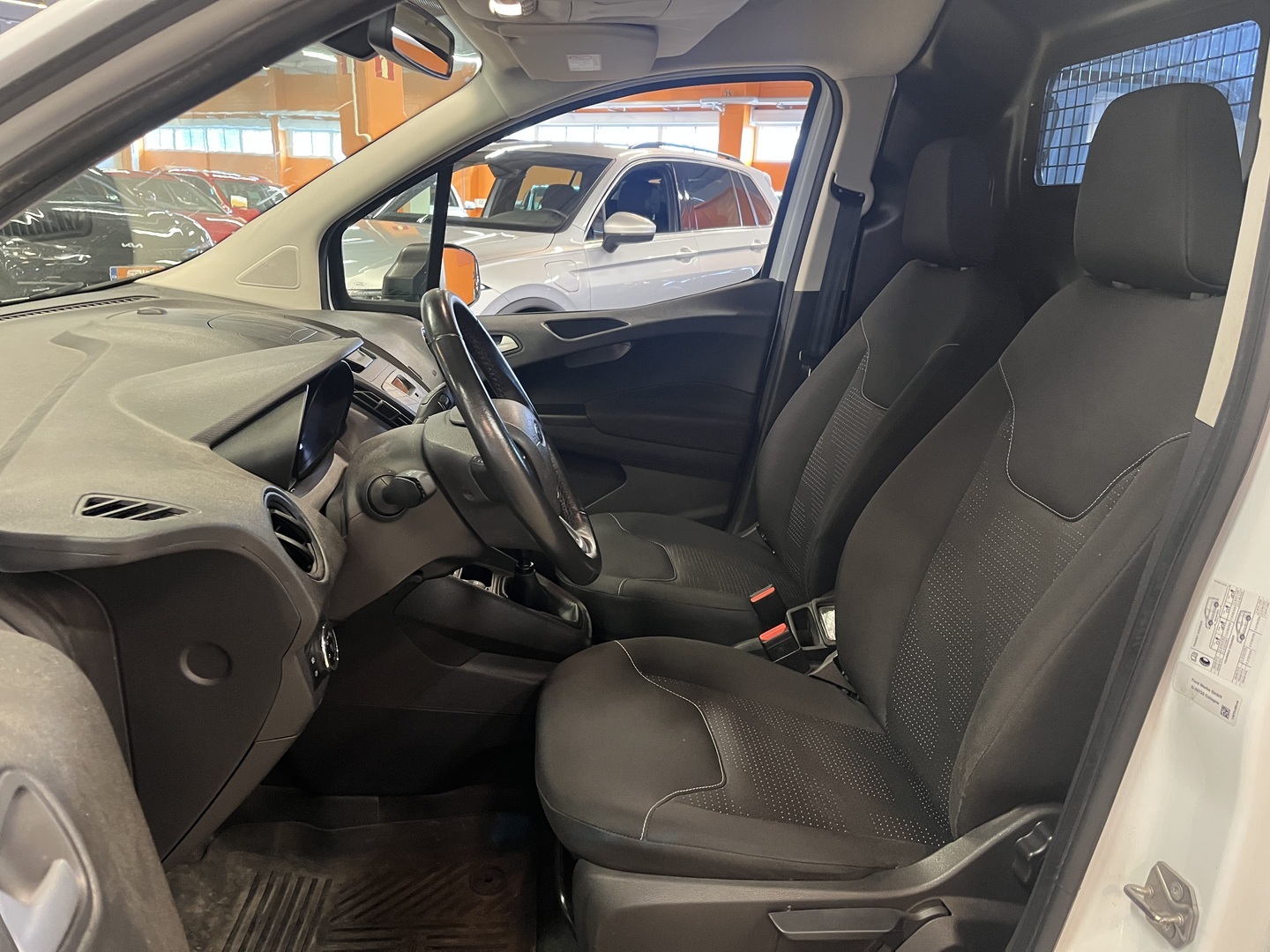 FORD Transit Courier 2023