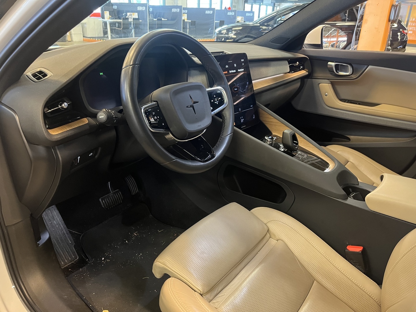 POLESTAR 2 2023