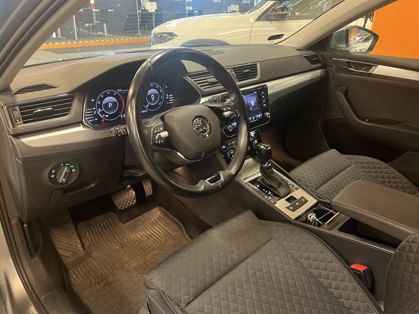 SKODA Superb 2021