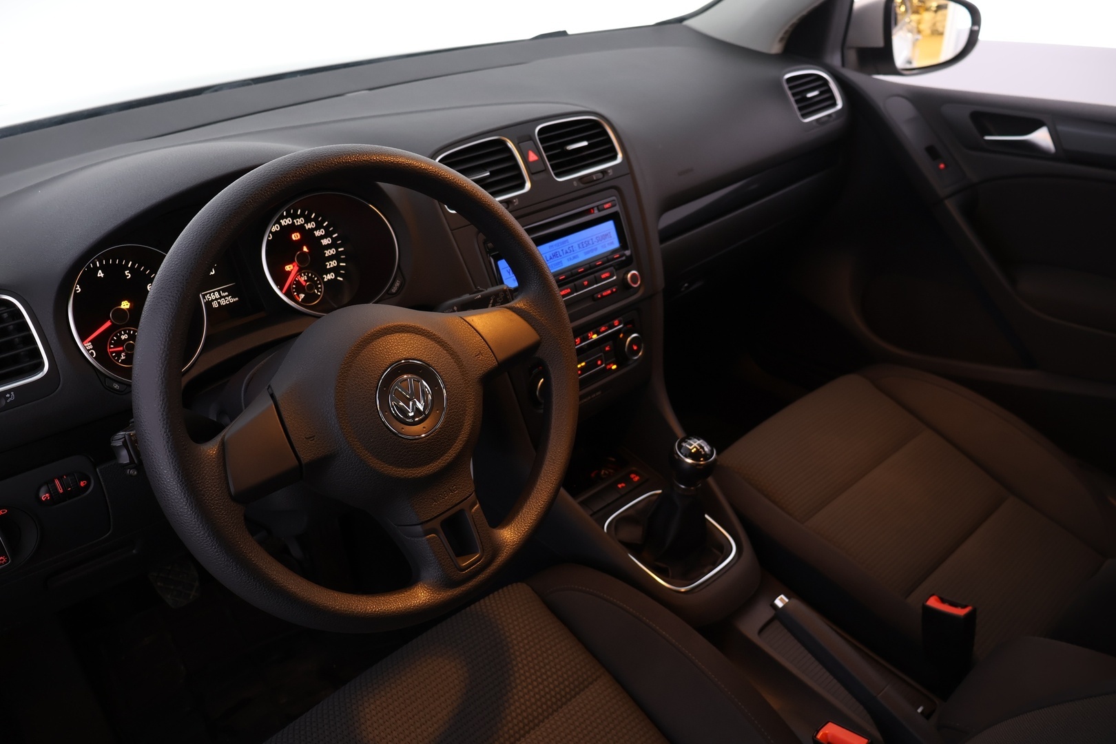 VOLKSWAGEN Golf 2011