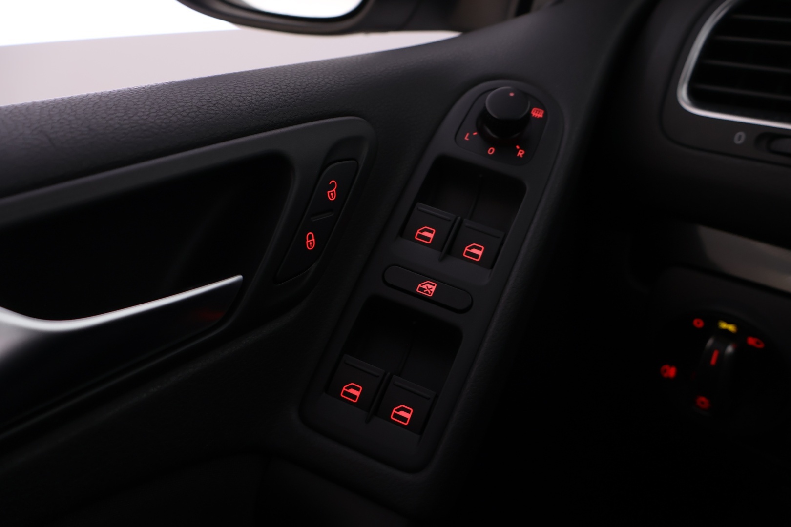 VOLKSWAGEN Golf 2011