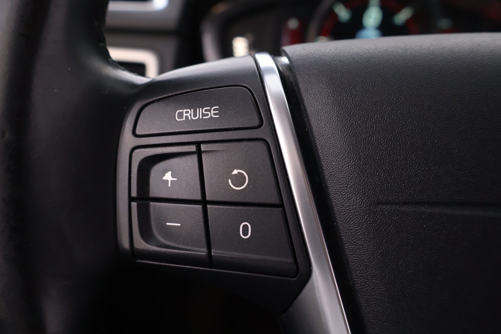 VOLVO V70 2014