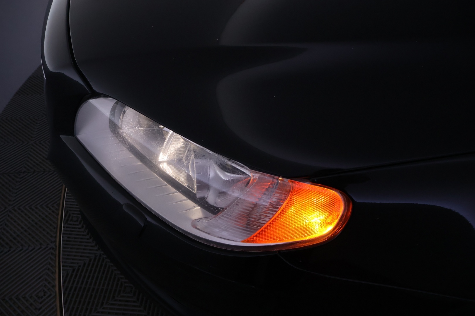 VOLVO V70 2014