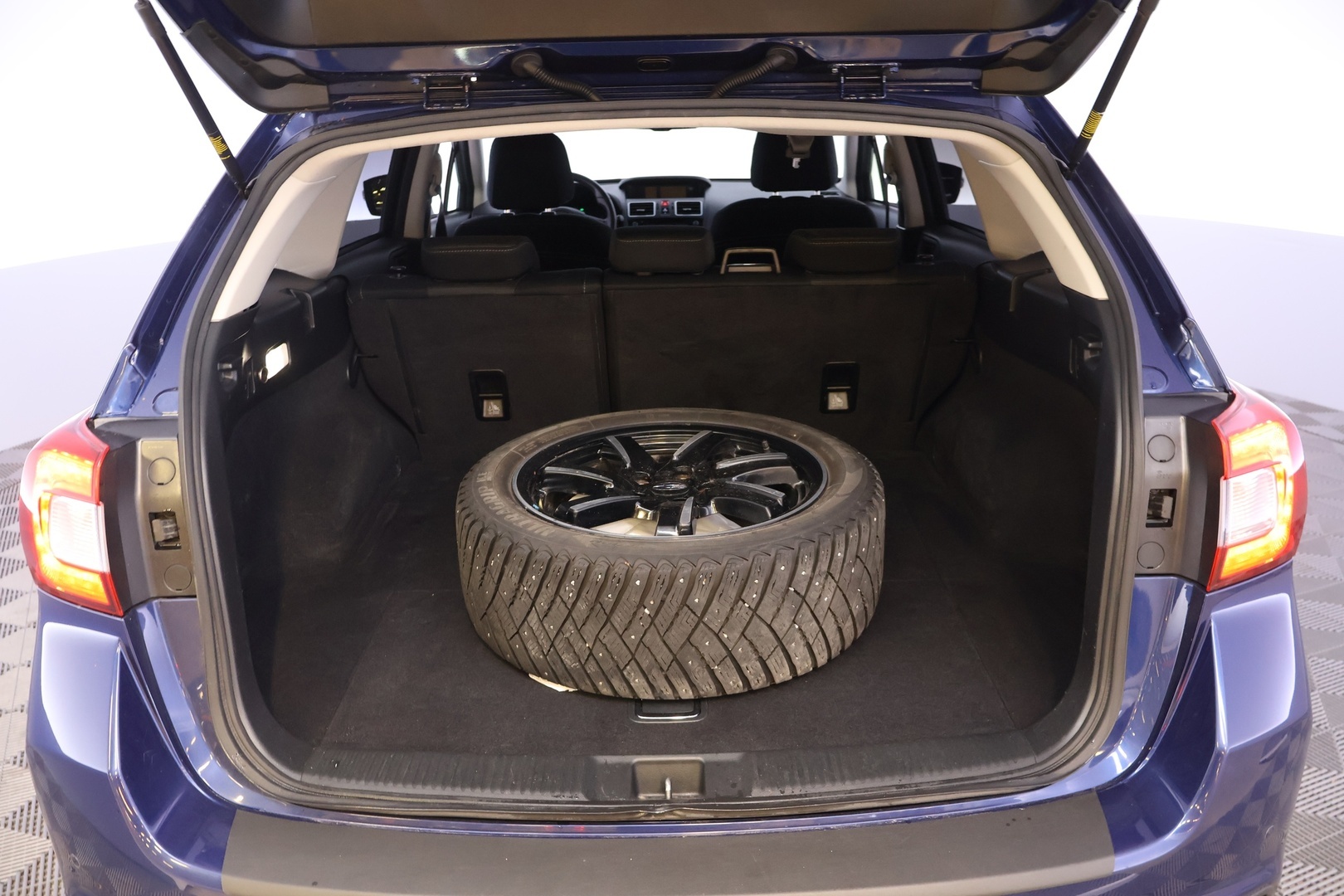 SUBARU Levorg 2016